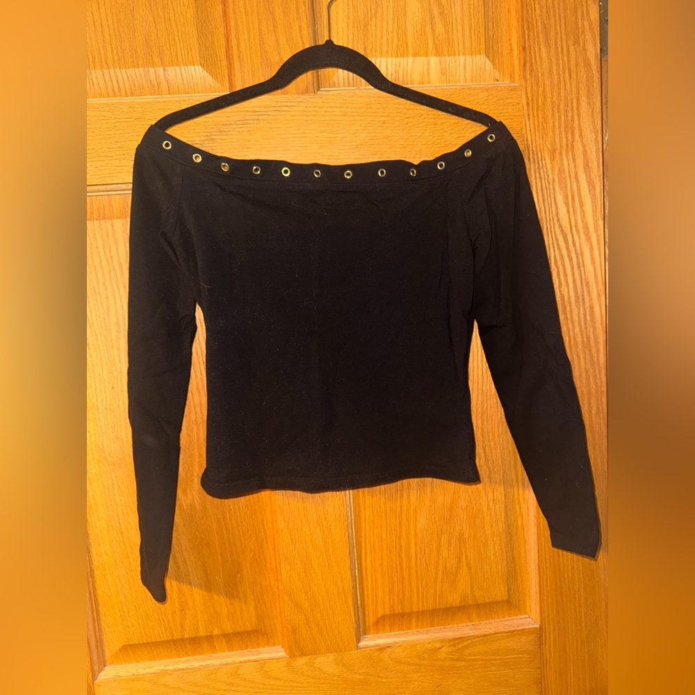 H&M DIVIDED Off-the-shoulder Black Long Sleeve